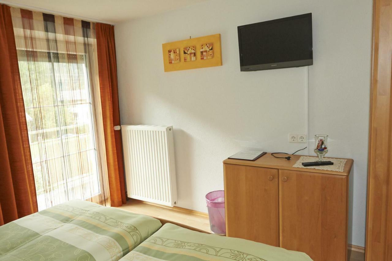 Ferienhaus Jantscher Flattach Pokoj fotografie